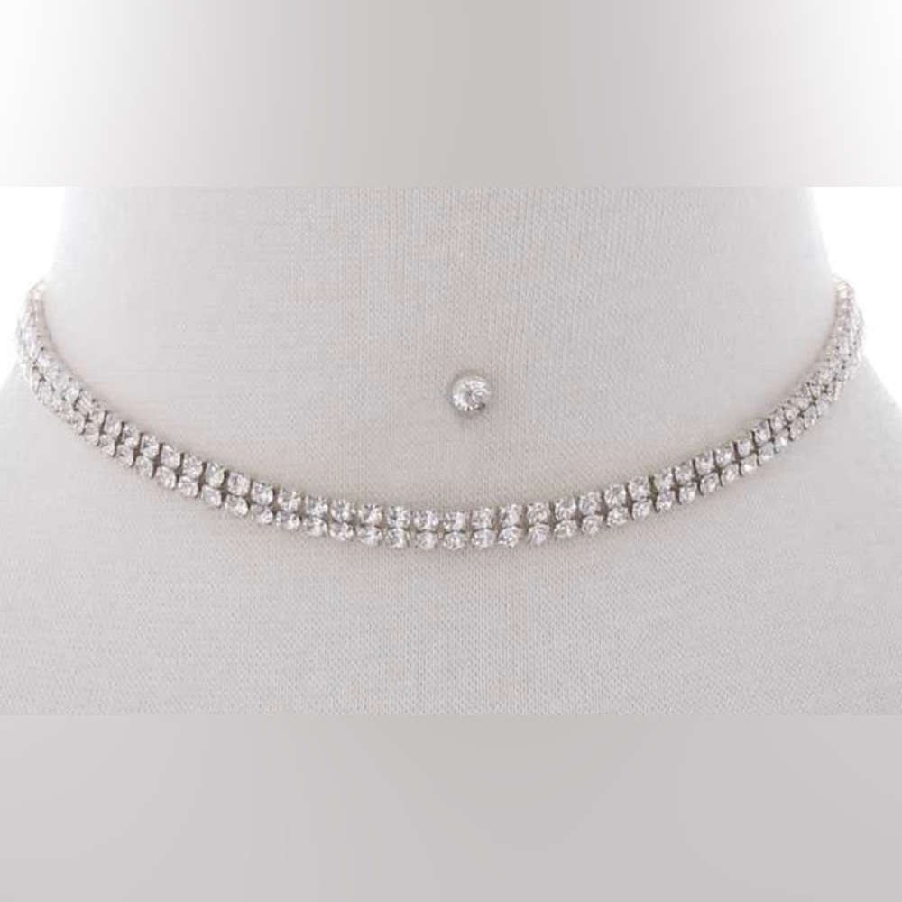 NWT Silver Crystal Choker & Earrings Set